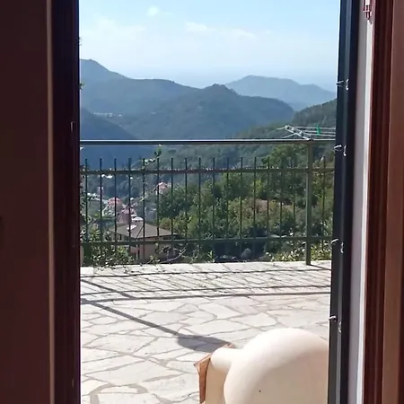 Domus Milli Dom wakacyjny Castiglione Chiavarese