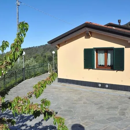 Domus Milli * Castiglione Chiavarese