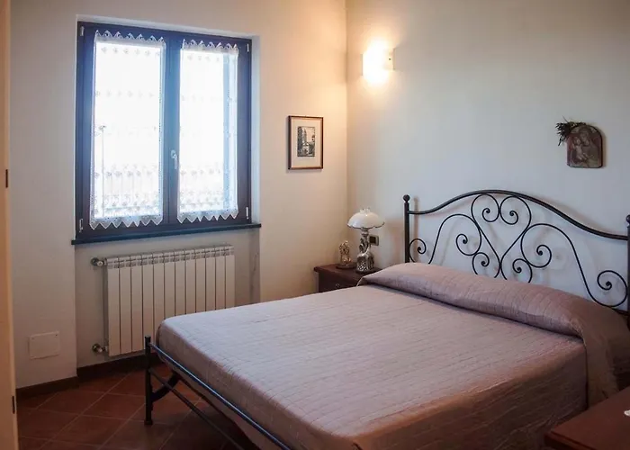 Domus Milli Castiglione Chiavarese