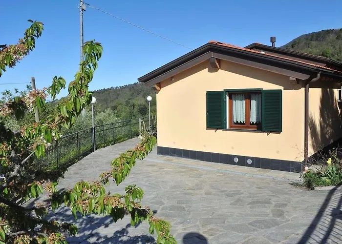 Domus Milli * Castiglione Chiavarese