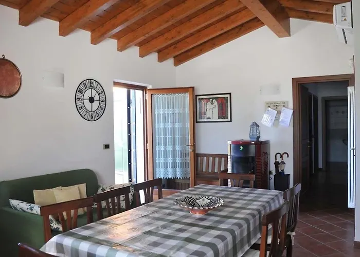 Domus Milli Castiglione Chiavarese